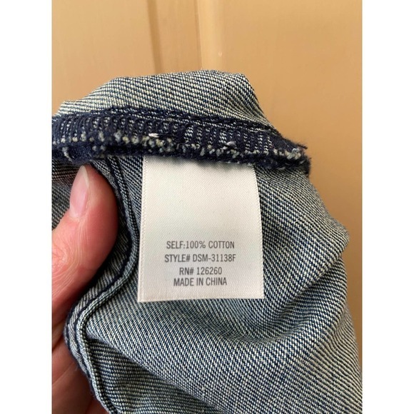 Miami Denim Skirt Women's Size Medium - Picture 5 of 5